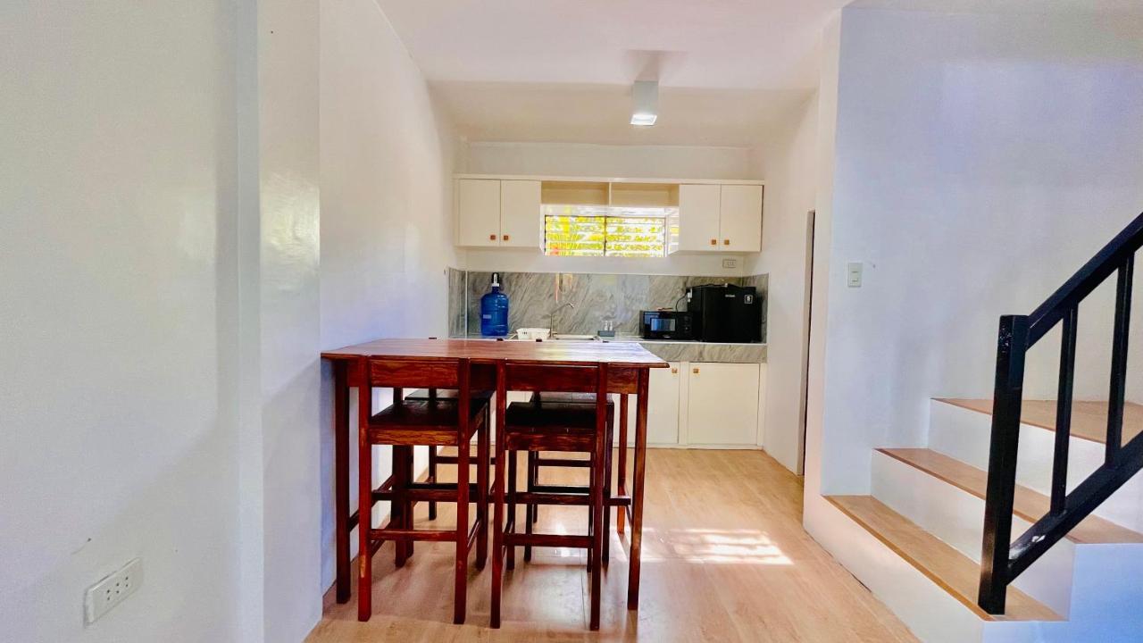 La Concepcion Cove Garden Apartment Moalboal