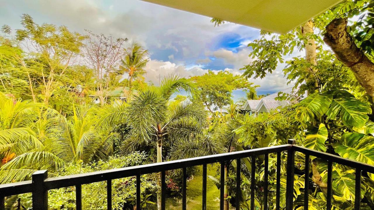 Apartment La Concepcion Cove Garden
