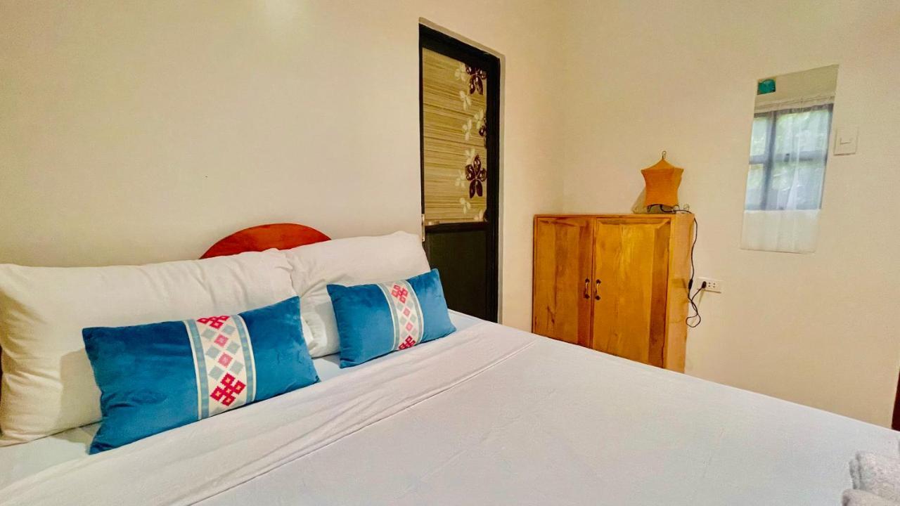 La Concepcion Cove Garden Apartment