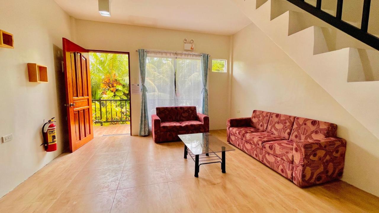 Apartment La Concepcion Cove Garden Moalboal