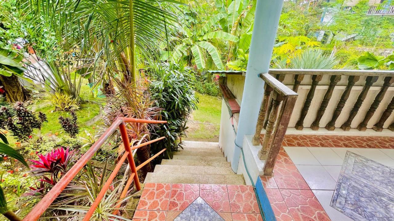 La Concepcion Cove Garden Apartment